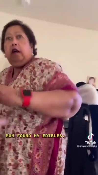 When mom finds your gummy’s