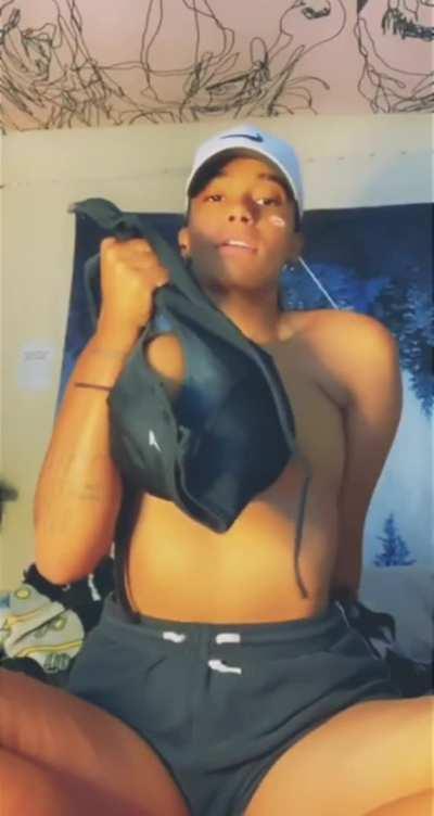 Possibly the best tits I’ve ever seen on reddit 😮😍