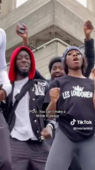 Whole lotta main characters