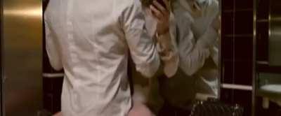 Kirsten Dunst Loves getting fucked in the bathroom