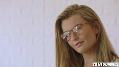 Side Chick Surprises Her Sugar Daddy At Home