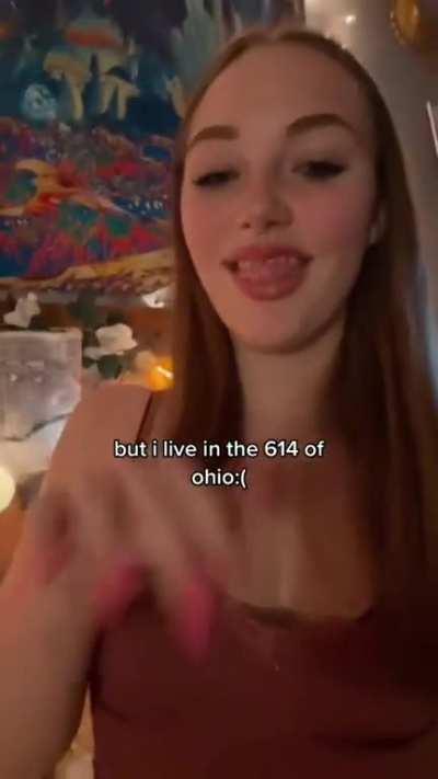 She's ONLY Into Black Guys👸🏼