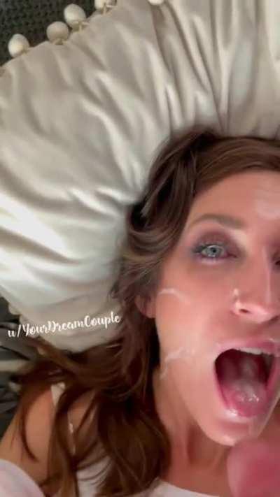 Couples that masturbate together, stay together