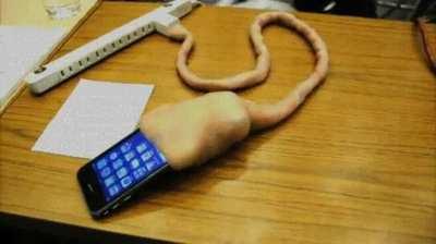 Cursed_phonecharger