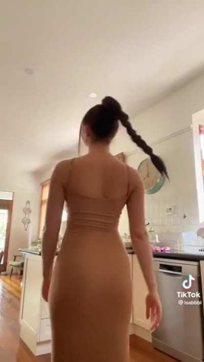 Isabbbl - She has More than Amazing Boobs 😏