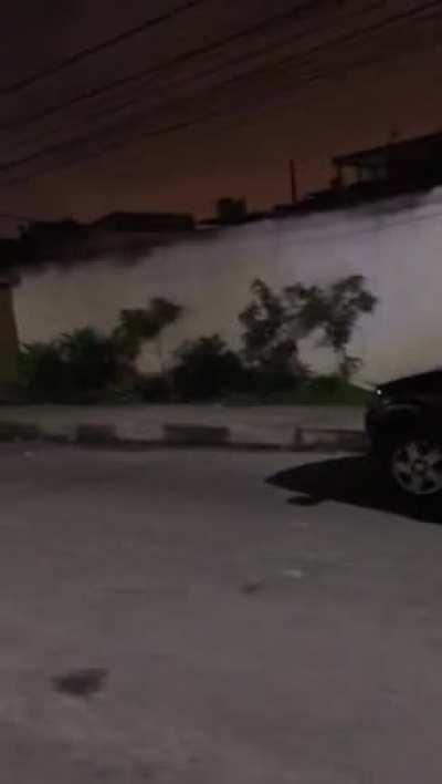 Гляди как могу!