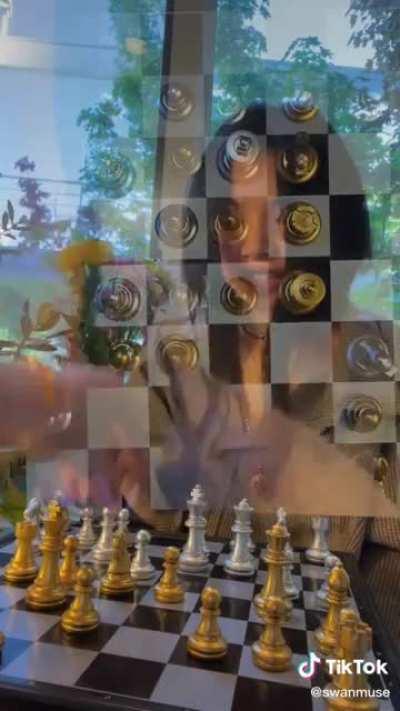 1.Kd3 (it's not worth watching till the end)