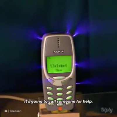 Charging a Nokia 3310 with One Million volts