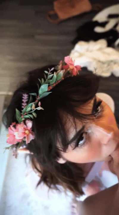 my straight friend invited me over for drinks.. this was us 15 mins after 😭