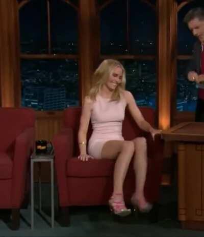 Leslie Bibb @ Craig Ferguson Show
