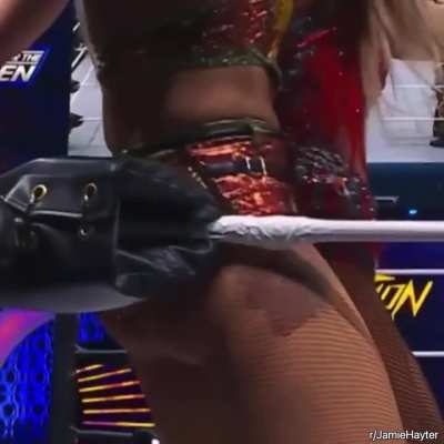 Jamie Hayter (1/1/25)