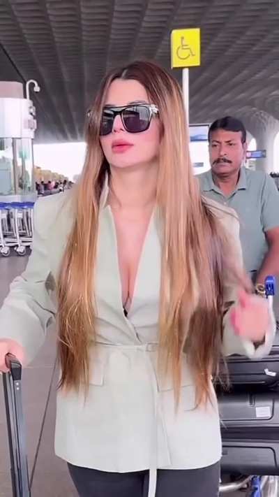 Kainaat Arora 