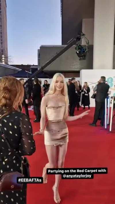 A little dance on the BAFTAs' carpet