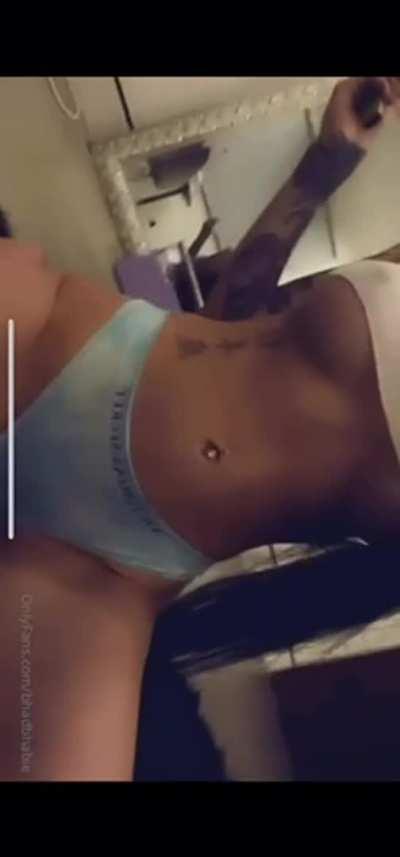 🌟 BHAD BHABIE 🌟 💗 HER NEW PPV 0nlyFans Folders 📁 (Link in Comments)