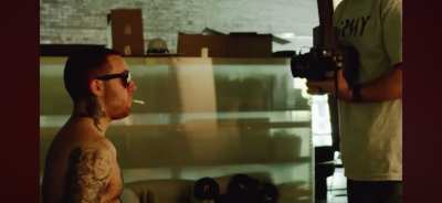 Does anyone know what song he’s playing here???? It’s literally been stuck in my head.