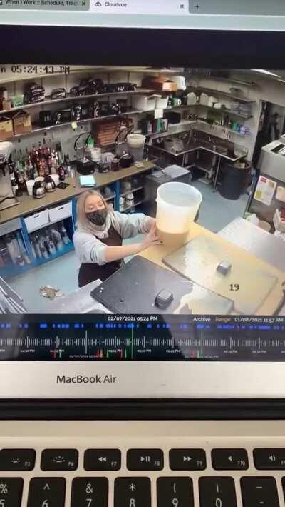 I'm not sure what she was trying to do...