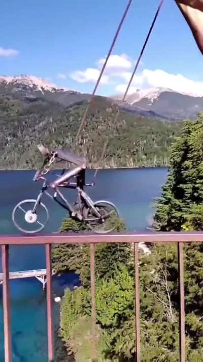 he transforms discarded metal into mesmerizing biomechanical sculptures 🤯