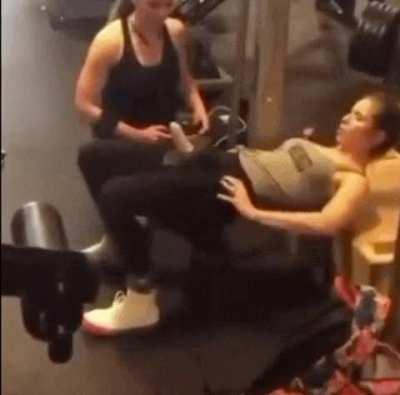 Not sure what muscle group she thinks she is isolating