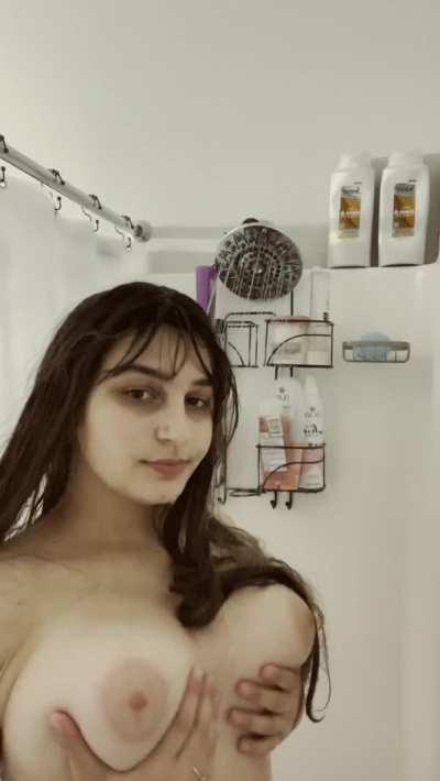 Daddy could you take care of me? I wanna get fucked