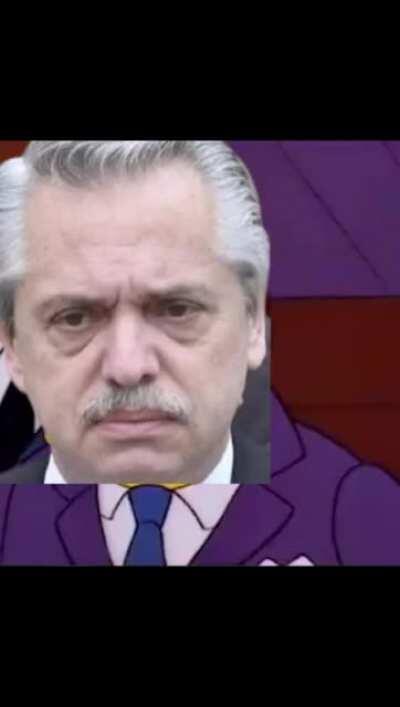 Lo encontré en Ig, pero no por eso los dejo sin la posibilidad de verlo 🤣