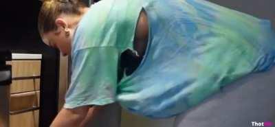 Lexie Braless housekeeping