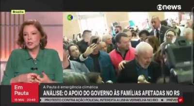 Eliane Cantanhêde comparando a dor de ter suas joias roubadas à dor de quem perdeu suas casas nas enchentes no Rio Grande do Sul