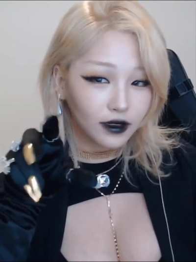 Hyoon Emma Frost Cosplay