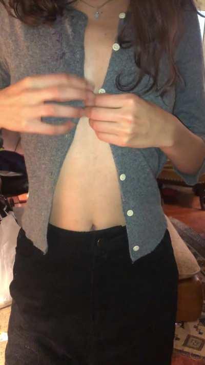 I just want to make you horny 😈 is that to much to ask 🌸