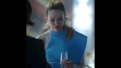 This dress is amazing