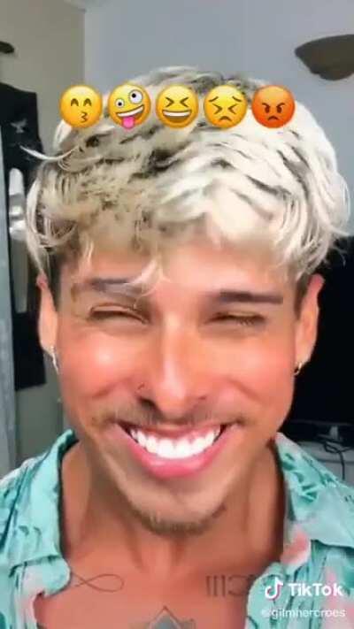 One of the most punchable faces i’ve ever seen