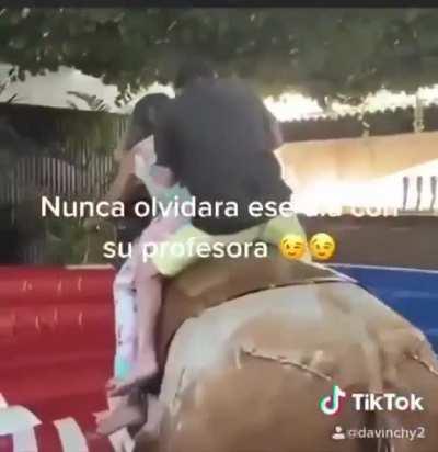 Hasta se Crasheo el Vato. 🧟‍♀️