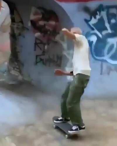 Skate sorcery