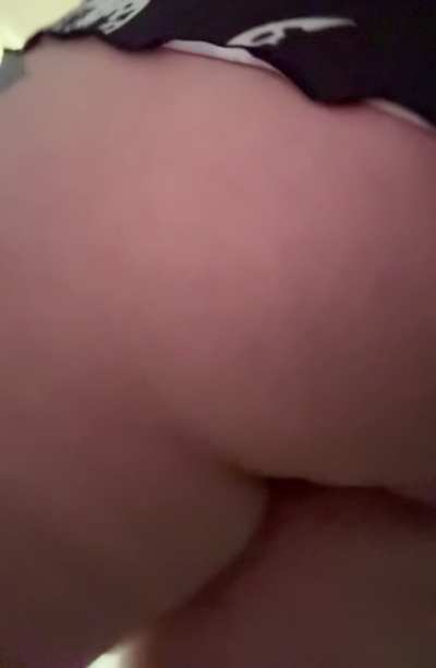 Some thick jiggling for you 😘