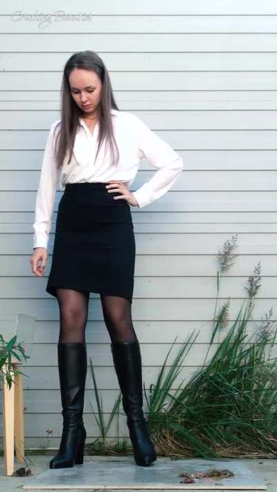 CB: crd crush under boots