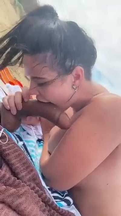 Dildo on the beach? 🇦🇺