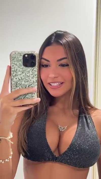 need my cock between those tits (dm me)