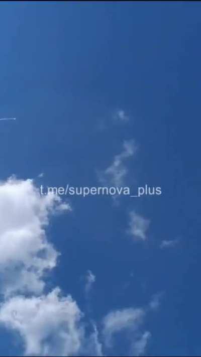 UA pov: AGM-88 HARM anti-radiation missiles being fired by Ukrainian SU-25s