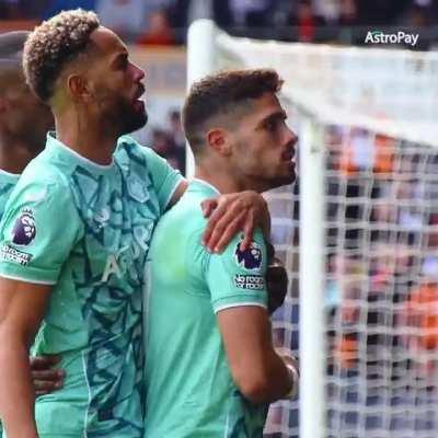 If you need a laugh today. Watch as Neto does about 30 celebrations  for 1 goal