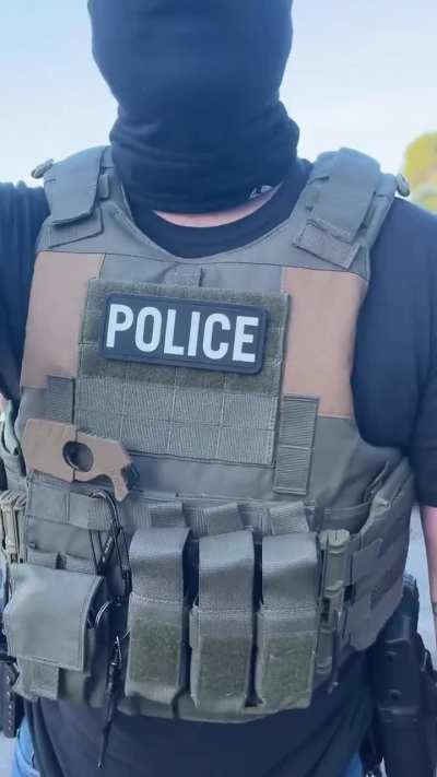 ICE pushes teen at car stop