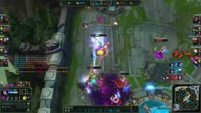 Kai'Sa is sent alone to protect the nexus from the entire enemy team