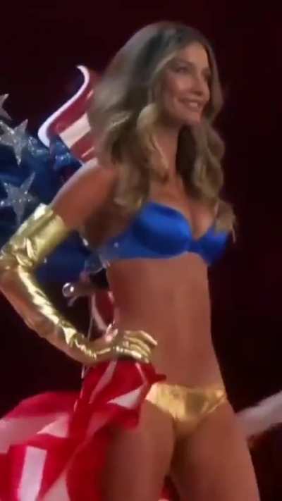 Happy 4th from Lily 🇺🇸