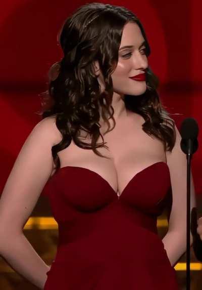 Kat Dennings