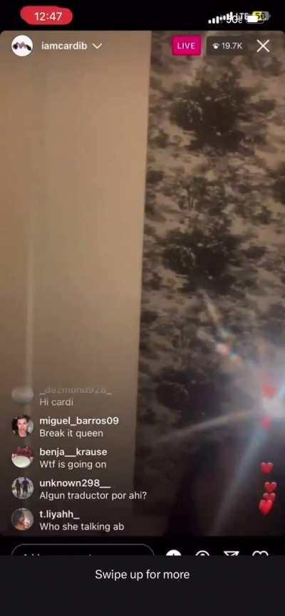 Cardi goin off on Offset on her live