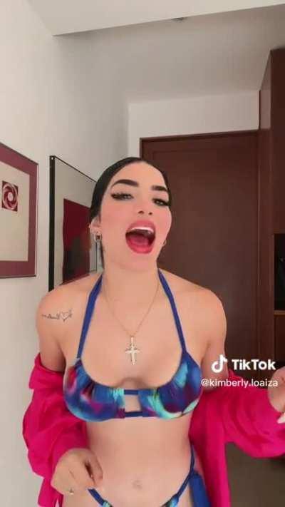 Que cuerpo que tiene🥰🥵