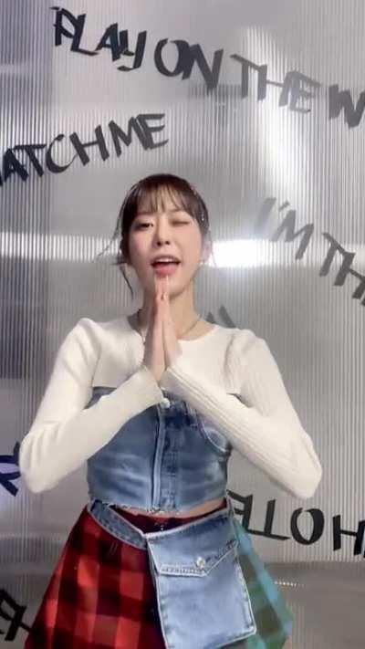 [230303] Bora TikTok update: #POW_challenge Play On the World with Cherry Bullet❤