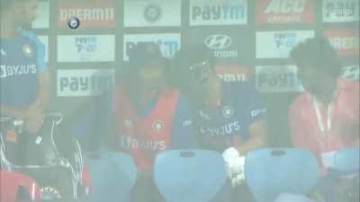 Title ne selfie lene se mana kr diya 🤳 19/06/22