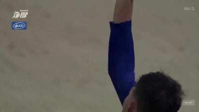 The Commentator's Curse