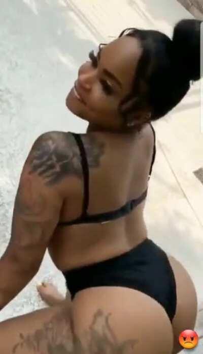 Phfame.... BigAssCrush