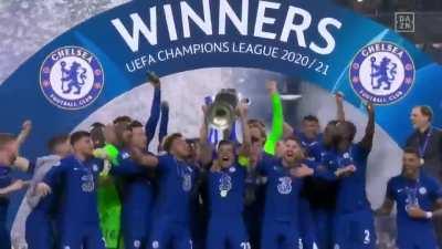 The Moment of GLORY💙