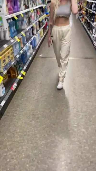 I normally hide my double D's but I'Il let you see them